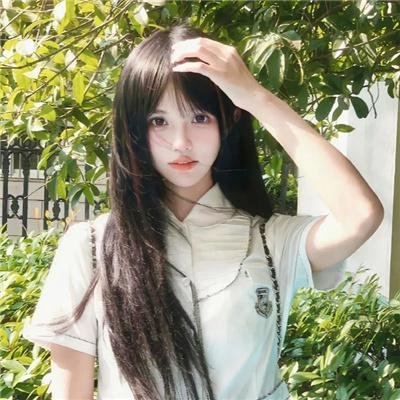 白桦林中的哨所